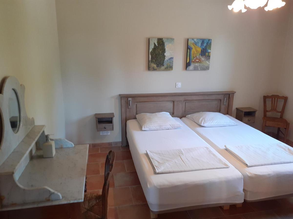 Location Vacances Gillardin Maussane les Alpilles Ngoại thất bức ảnh